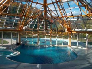 Hotel-Mara-Sinaia-piscina