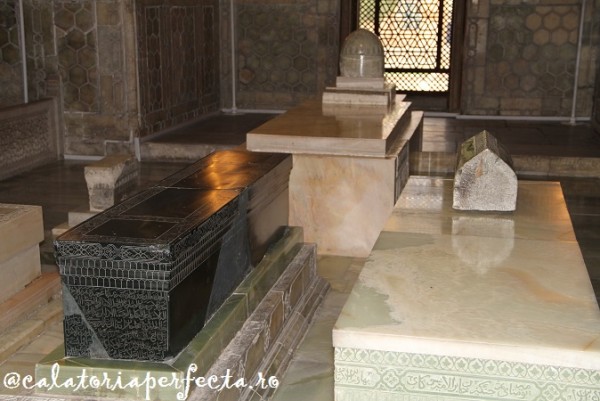 mormantul lui Amir Temur