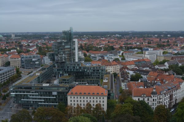 cea mai moderna cladire. sunt doar birouri.