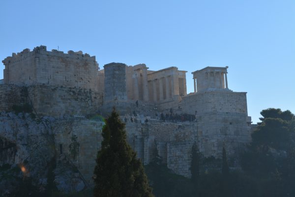 Acropolele de aproape