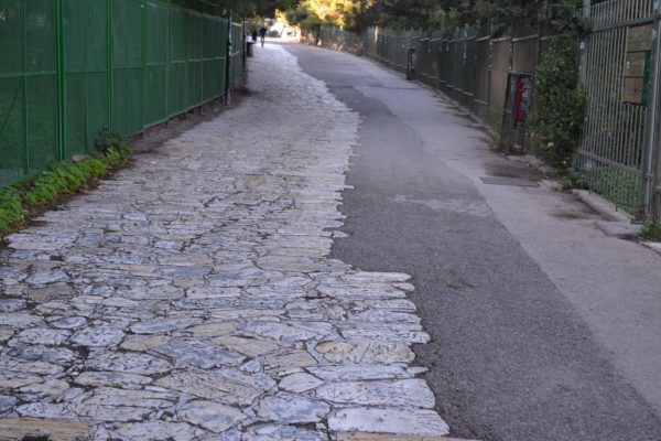 drumul-spre-acropole-1