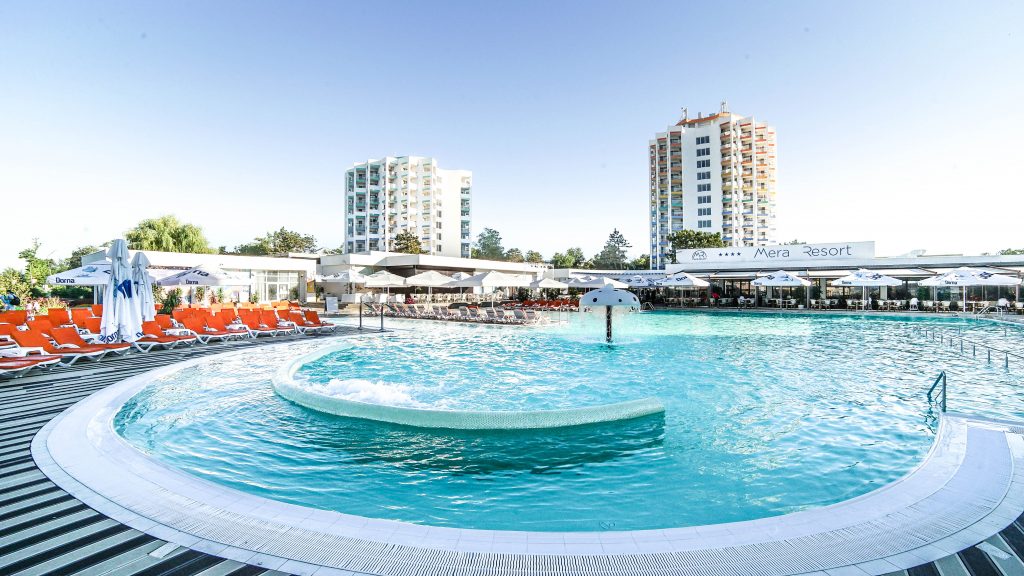 Piscina de la Mera Resort